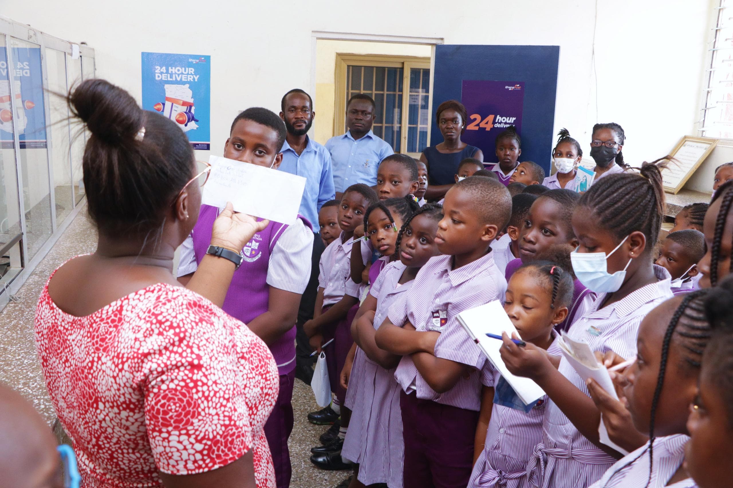 A Ghana Post guide demonstrating how to address a letter